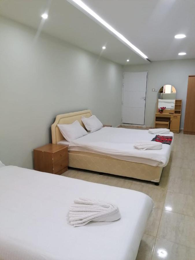 Alshumukh Guesthouse Al Ghalilah Buitenkant foto