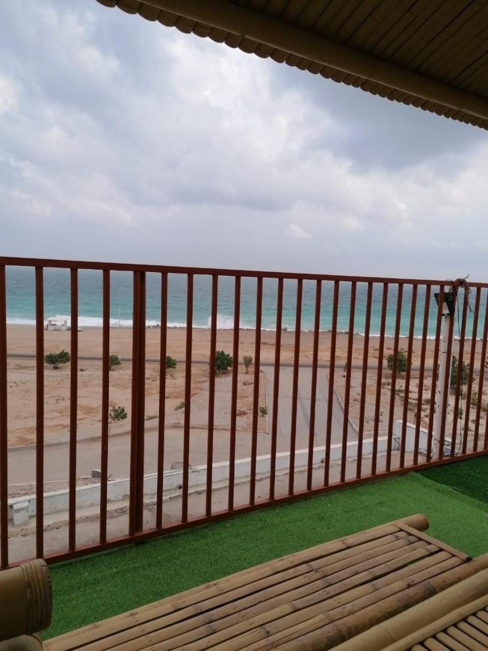 Alshumukh Guesthouse Al Ghalilah Kamer foto