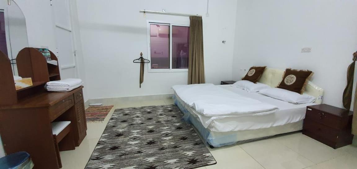 Alshumukh Guesthouse Al Ghalilah Buitenkant foto